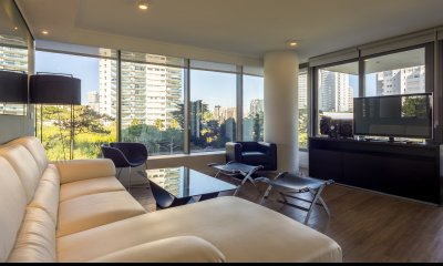 Venta apartamento de 3 dormitorios Playa Mansa, Punta del Este