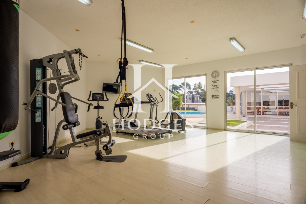 Apartamento ID.656 - Monoambiente con garage, Punta del Este