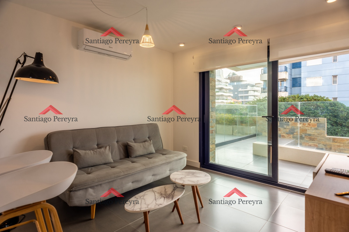 Apartamento ID.14341 - VENTA APARTAMENTO 1 DORMITORIO PENINSULA CON GARAGE