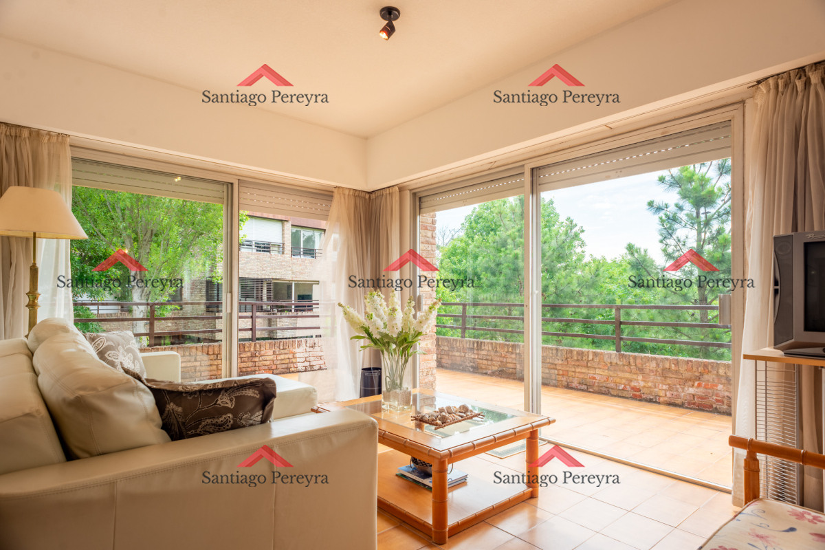 Apartamento ID.15718 - 3 dormitorios playa mansa cerca del mar