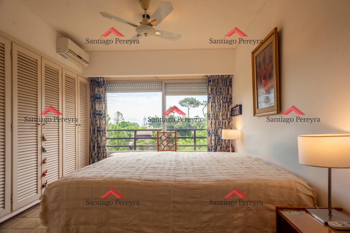Apartamento ID.15718 - 3 dormitorios playa mansa cerca del mar