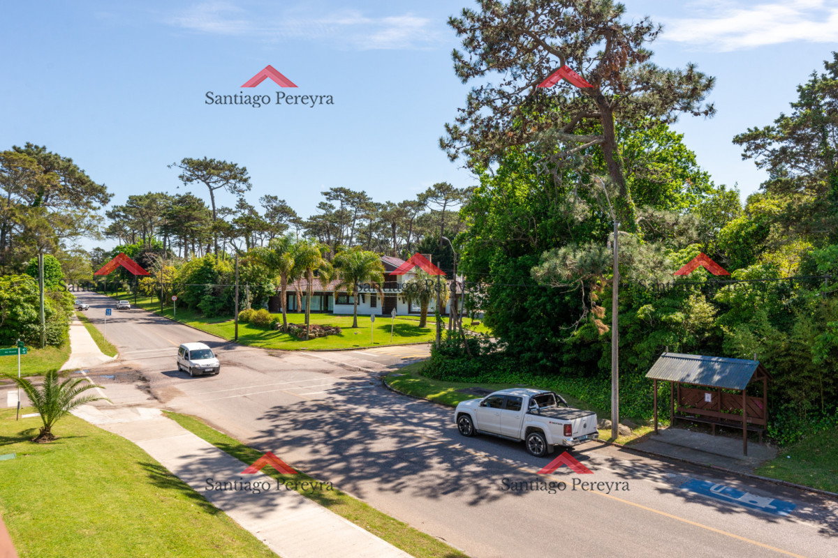 Apartamento ID.17016 - VENTA DEPARTAMENTO 3 DORMITORIOS PLAYA MANSA