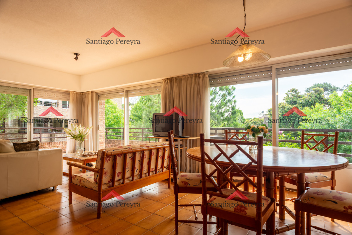 Apartamento ID.15718 - 3 dormitorios playa mansa cerca del mar