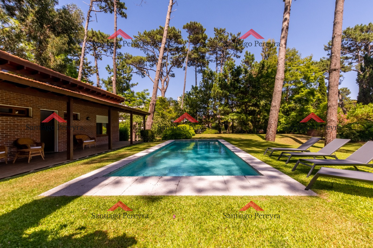 Casa ID.13552 - ALQUILER DE VERANO 6 DORMITORIOS Y DEPENDENCIA 