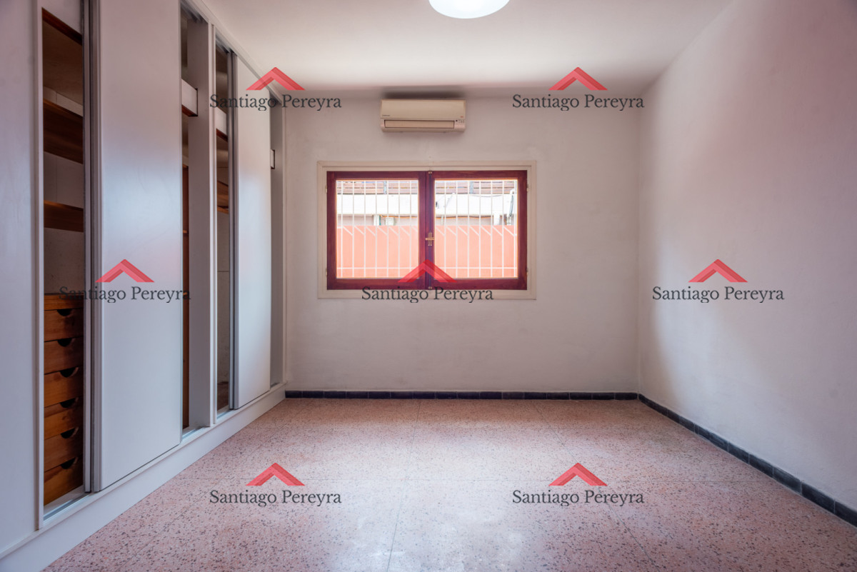 Casa ID.16832 - Casa en Pinares 2 dormitorios, solida construccion