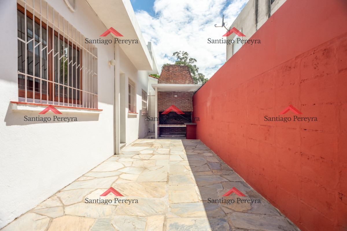 Casa ID.16832 - Casa en Pinares 2 dormitorios, solida construccion