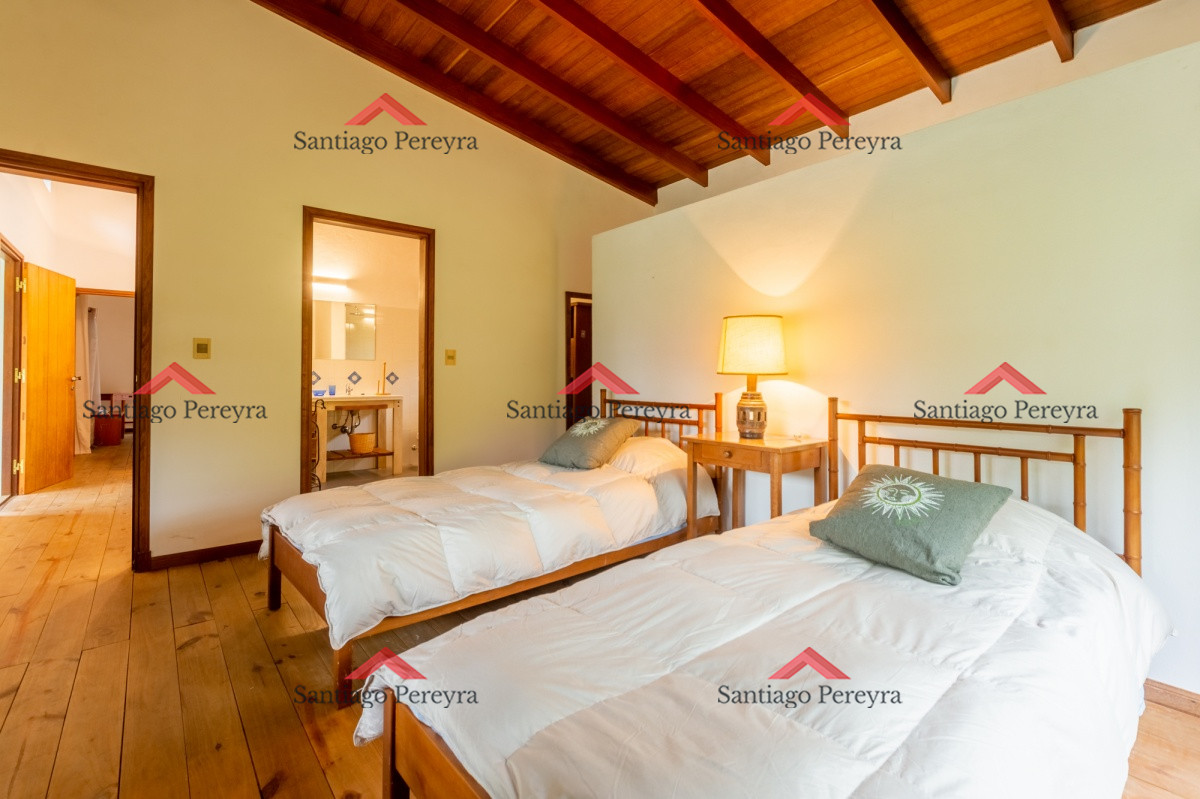 Casa ID.13552 - ALQUILER DE VERANO 6 DORMITORIOS Y DEPENDENCIA 