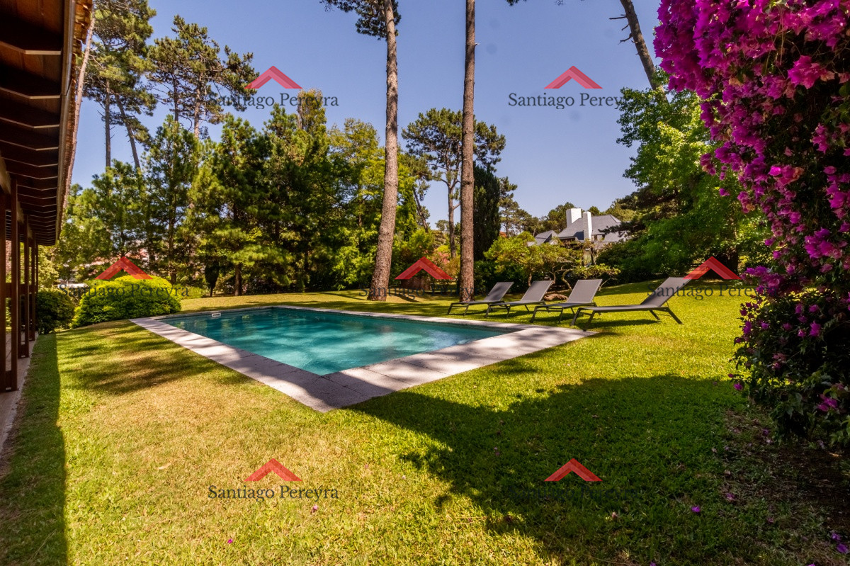 Casa ID.13552 - ALQUILER DE VERANO 6 DORMITORIOS Y DEPENDENCIA 