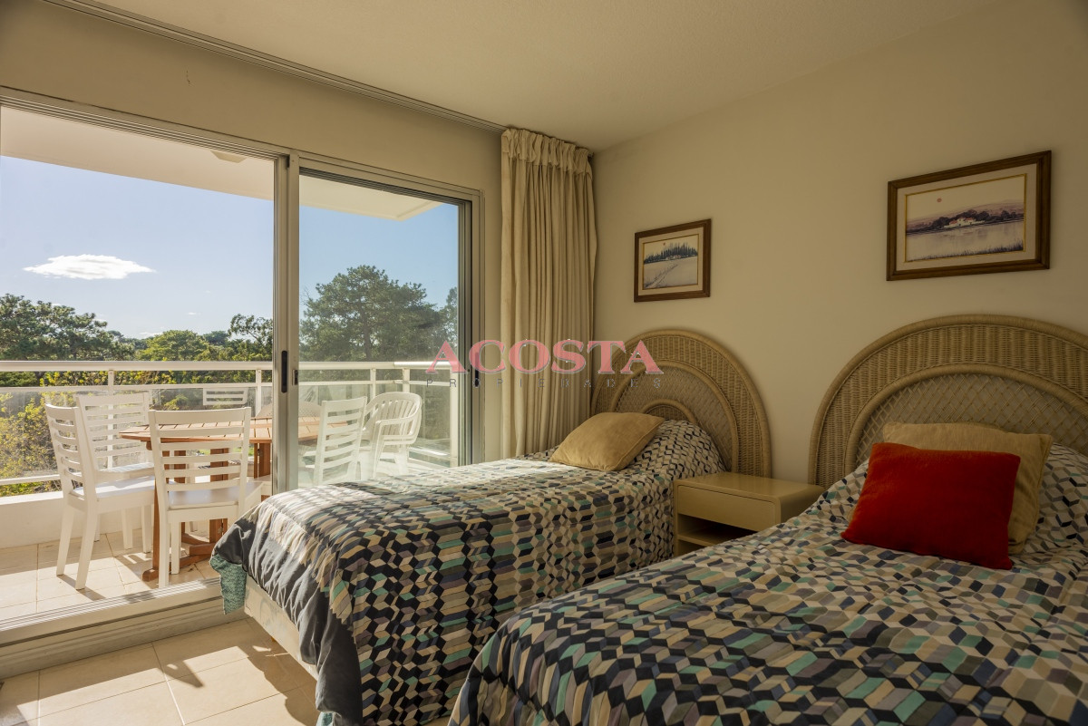 Apartamento ID.229 - 3 dormitorios, Roosevelt , Punta del Este