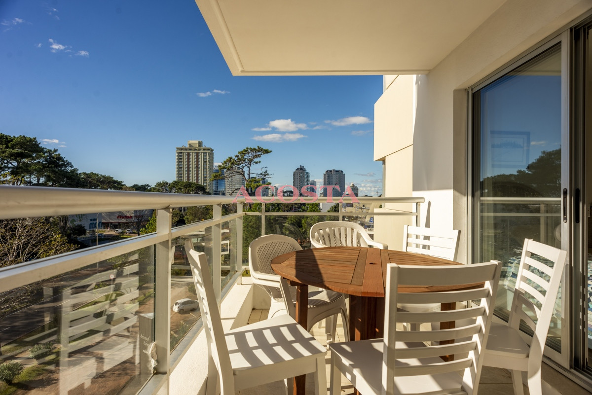 Apartamento ID.229 - 3 dormitorios, Roosevelt , Punta del Este