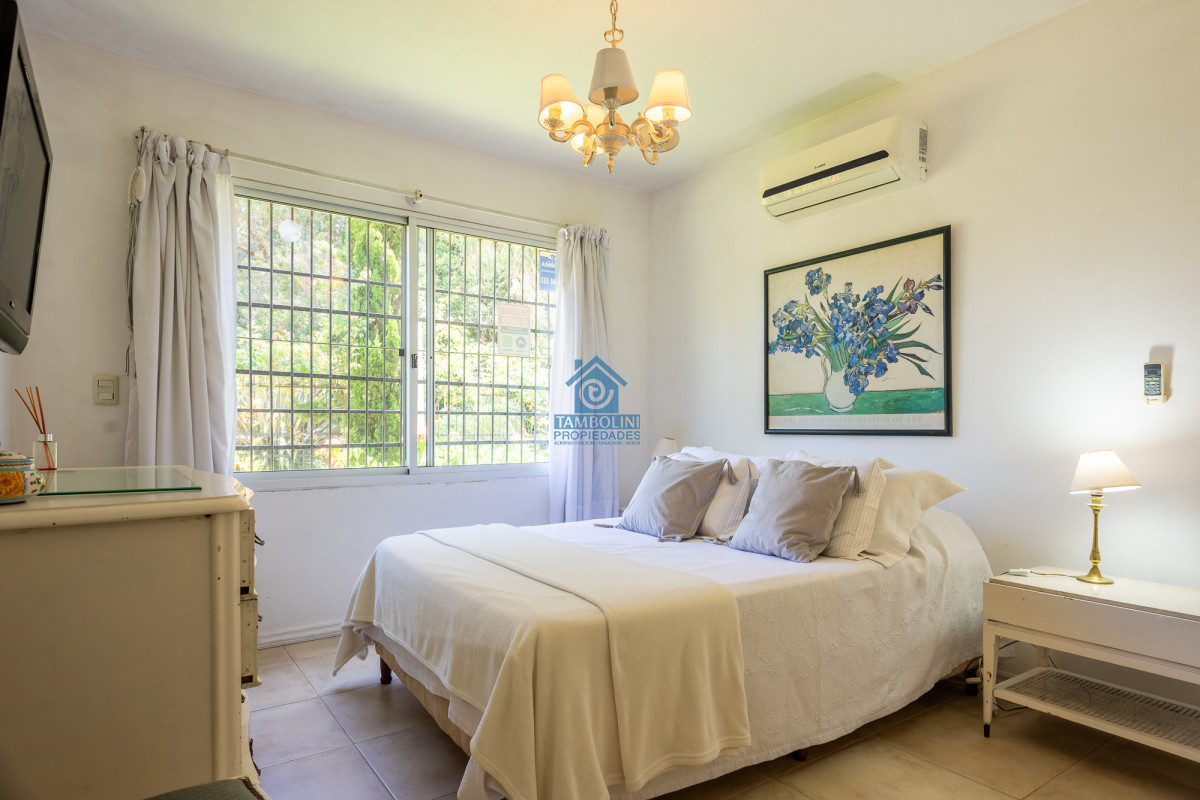 Casa ID.658 - Casa 4 dormitorios con piscina, Rincon del Indio