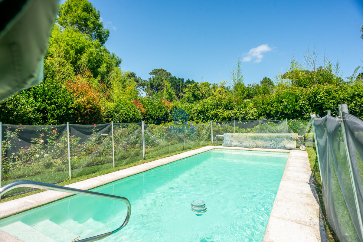 Casa ID.658 - Casa 4 dormitorios con piscina, Rincon del Indio