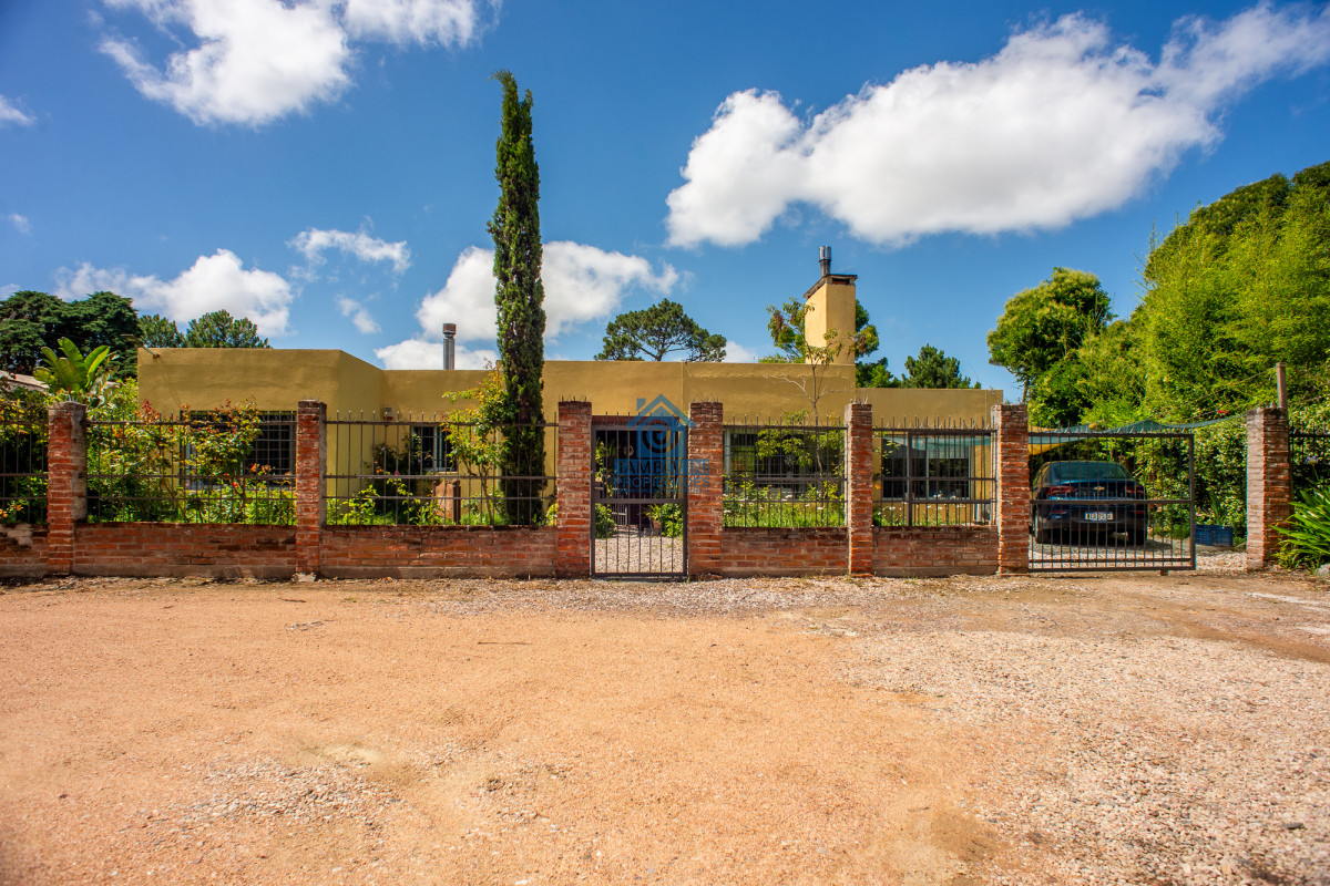 Casa ID.658 - Casa 4 dormitorios con piscina, Rincon del Indio