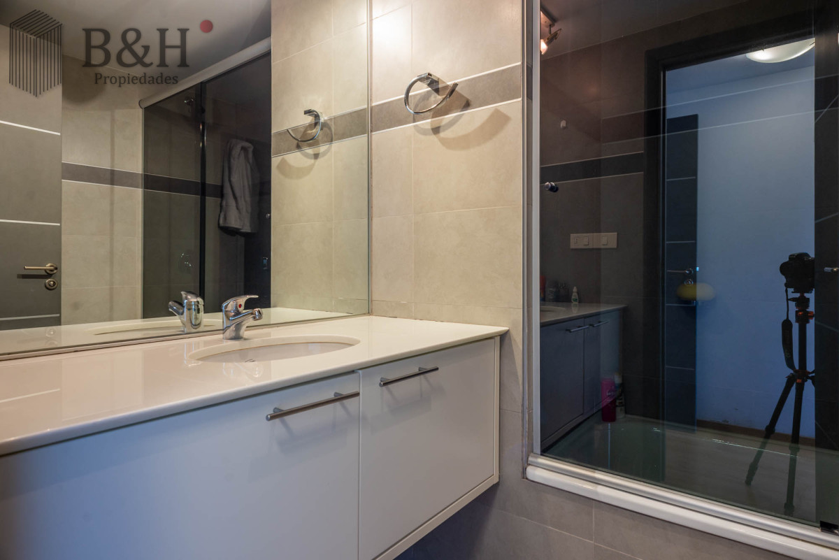 Apartamento ID.3356 - 3 dormitorios vista despejada a la laguna y al mar.