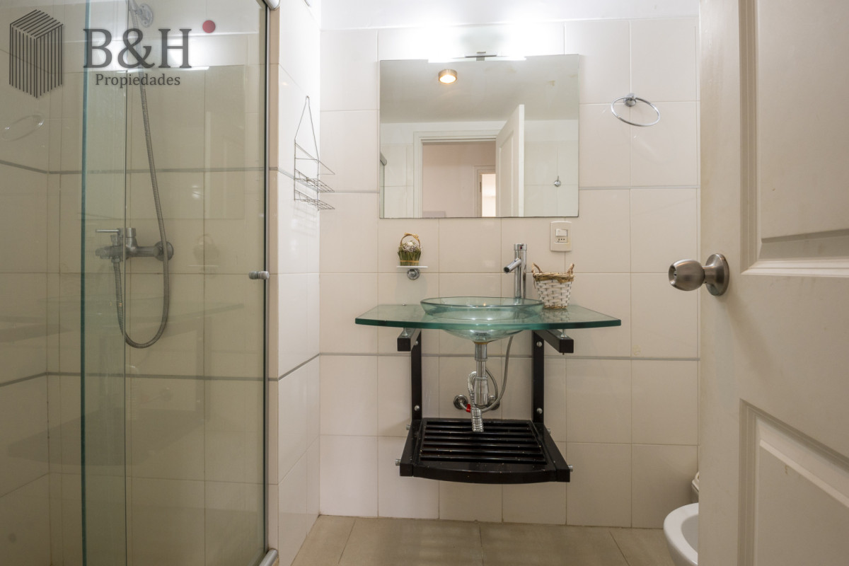 Apartamento ID.6982 - 2 dormitorios en Playa Mansa cerca del Mar