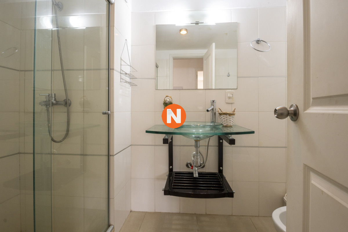 Apartamento Ref.225262 - 2 dormitorios en Playa Mansa cerca del Mar