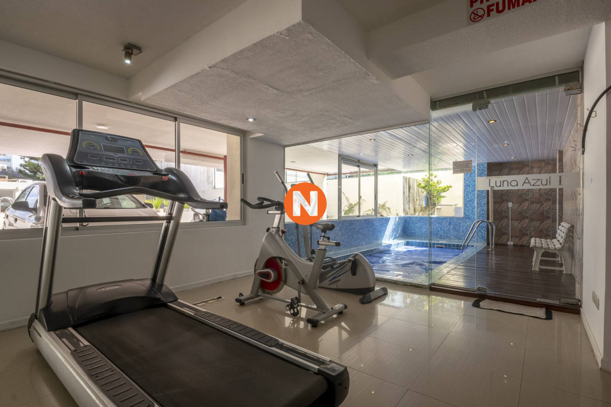 Apartamento Ref.225262 - 2 dormitorios en Playa Mansa cerca del Mar