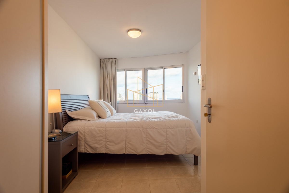 Apartamento ID.1052 - 3 dormitorios - Vista al mar