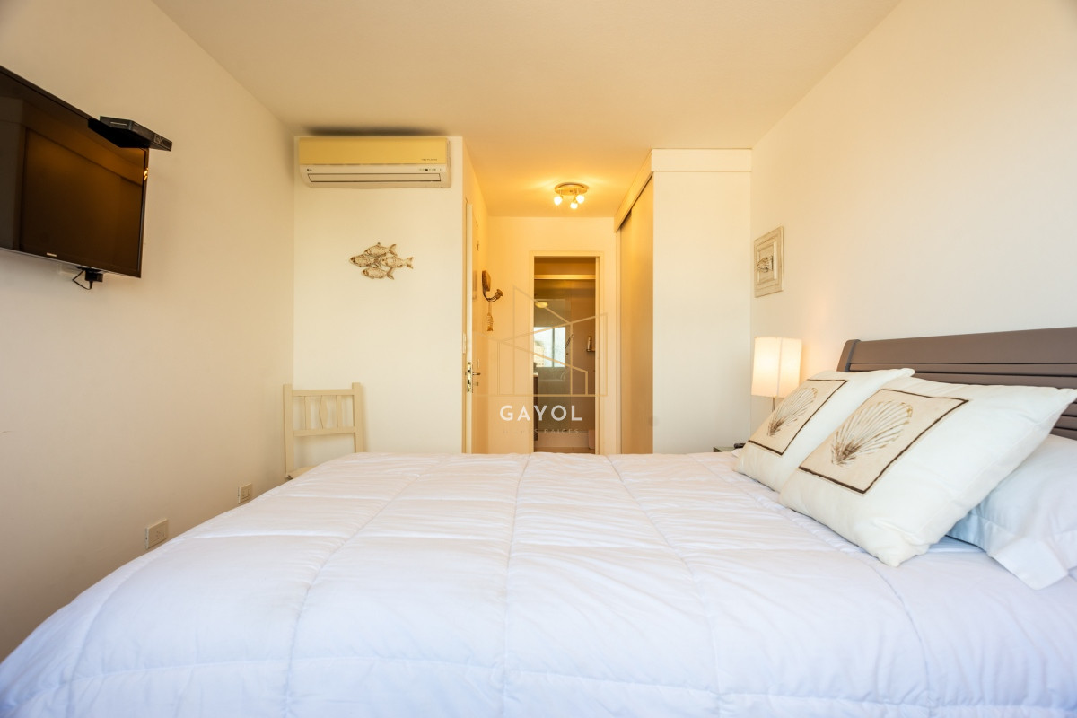 Apartamento ID.1052 - 3 dormitorios - Vista al mar