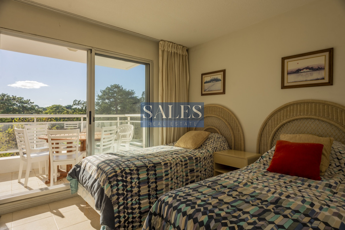 Apartamento ID.393 - Apartamento en venta 3 dormitorios, Roosevelt , Punta del Este