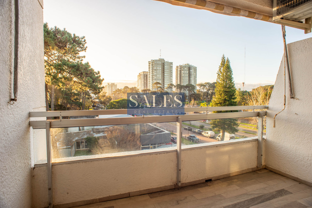 Apartamento ID.273 - Apartamento 1 dormitorio Roosevelt  con garage - Punta del Este