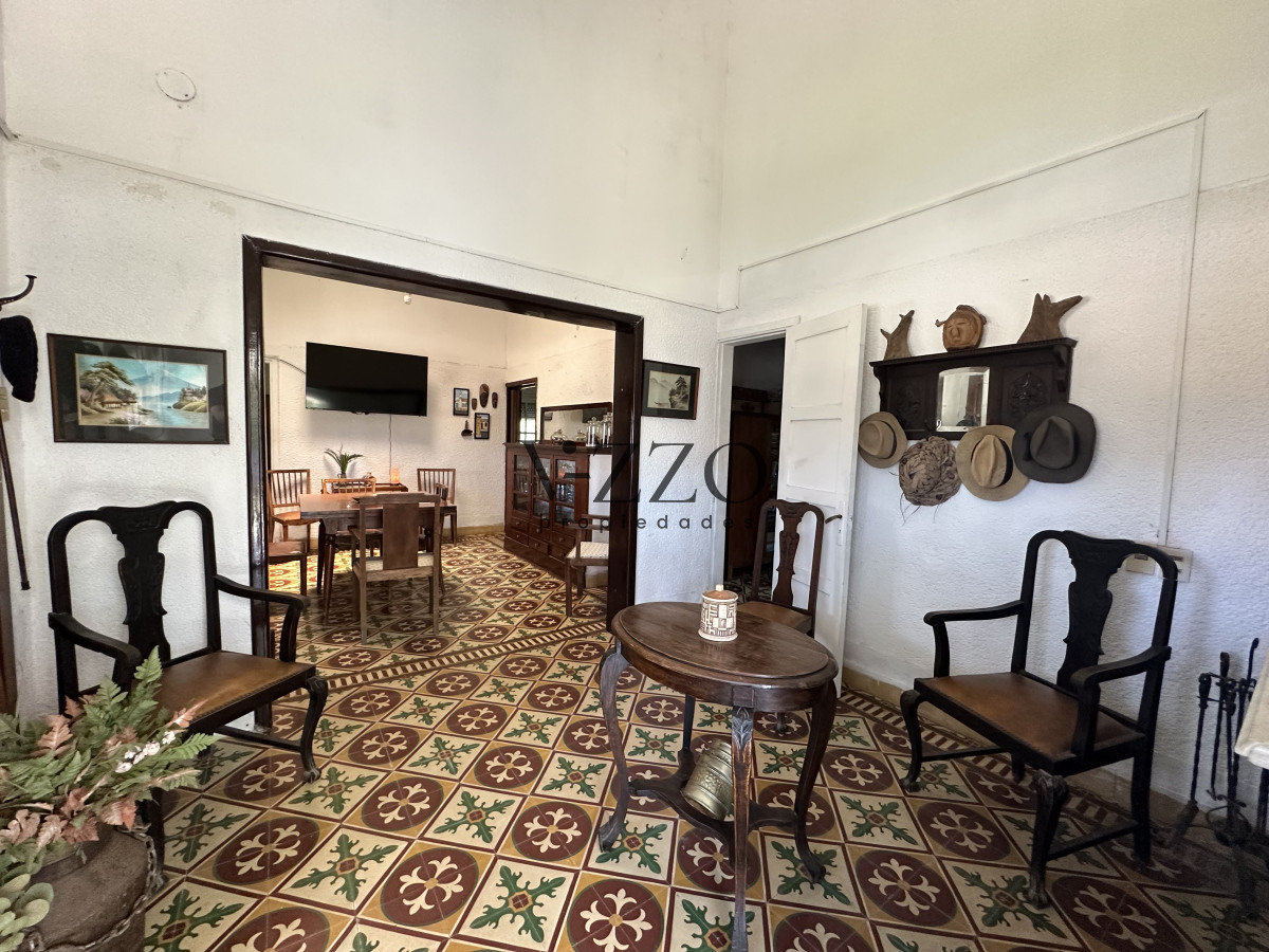 Casa ID.1354/Venta-casa-5-dormitorios-en-La-Coronilla- - Venta casa 5 dormitorios en La Coronilla 