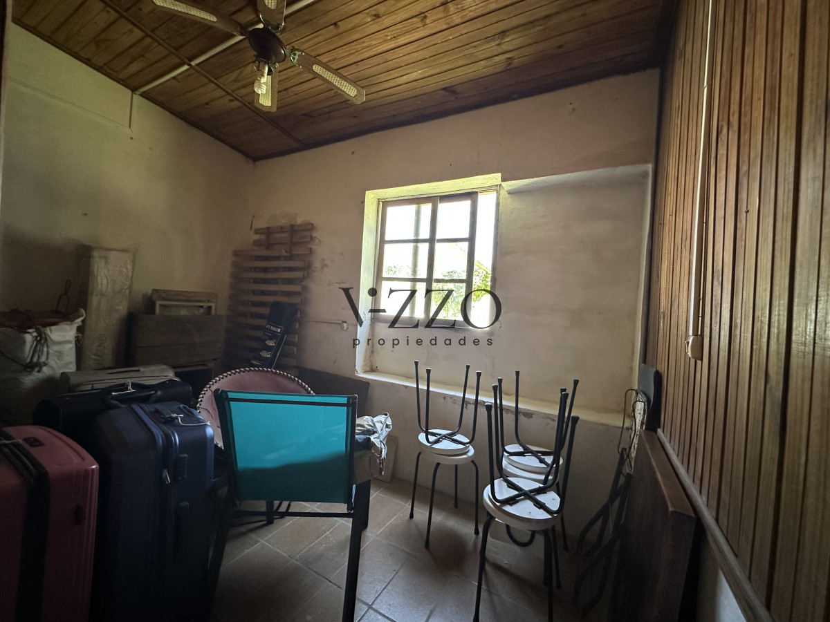 Casa ID.1354/Venta-casa-5-dormitorios-en-La-Coronilla- - Venta casa 5 dormitorios en La Coronilla 