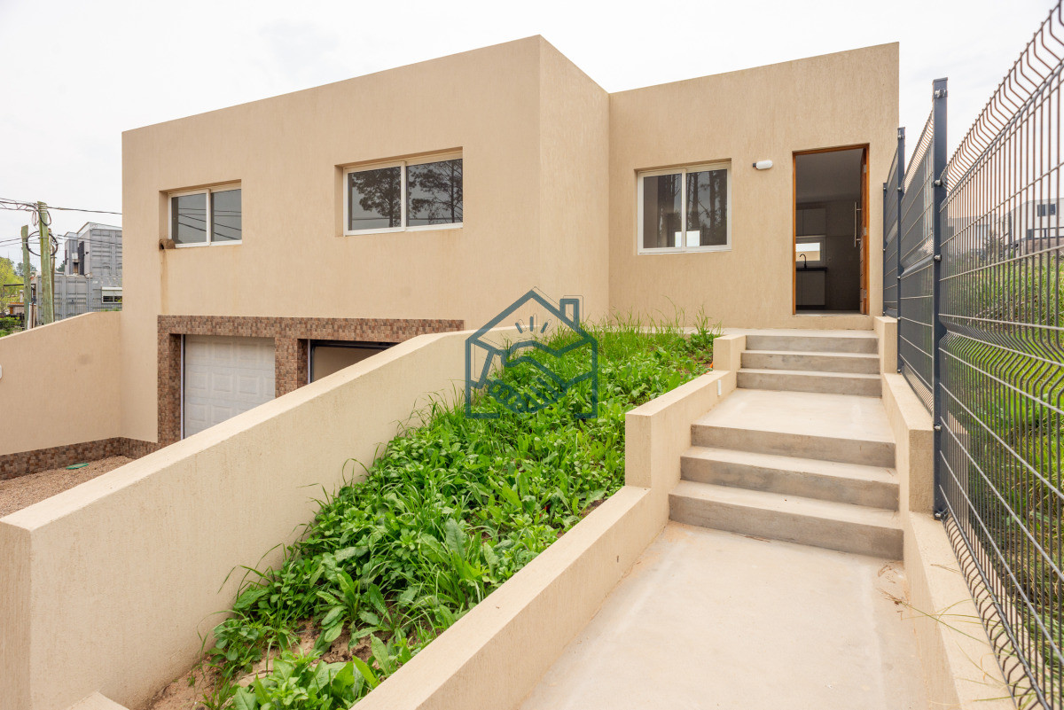 Casa ID.1492/Altos-de-la-laguna,-2-dormitorios-con-garage - Altos de la laguna, 2 dormitorios con garage