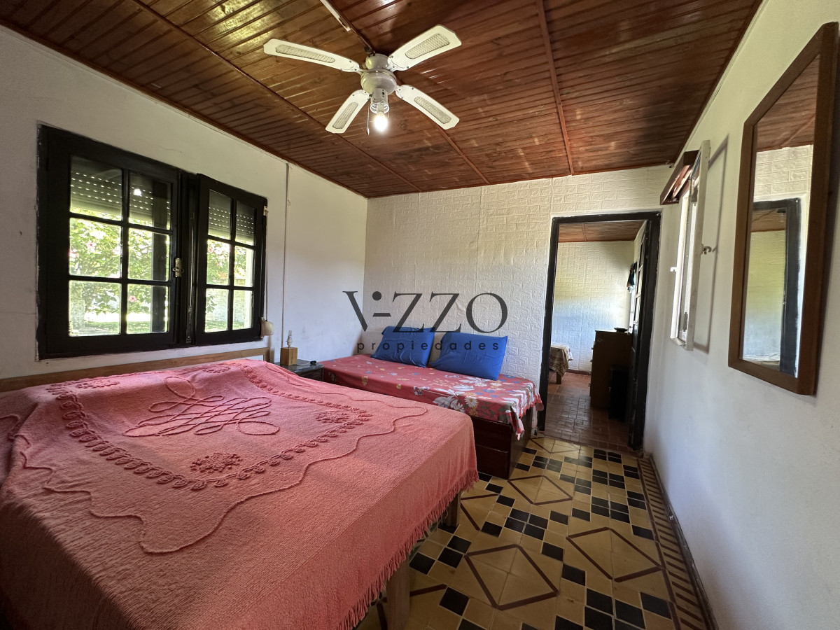 Casa ID.1354/Venta-casa-5-dormitorios-en-La-Coronilla- - Venta casa 5 dormitorios en La Coronilla 