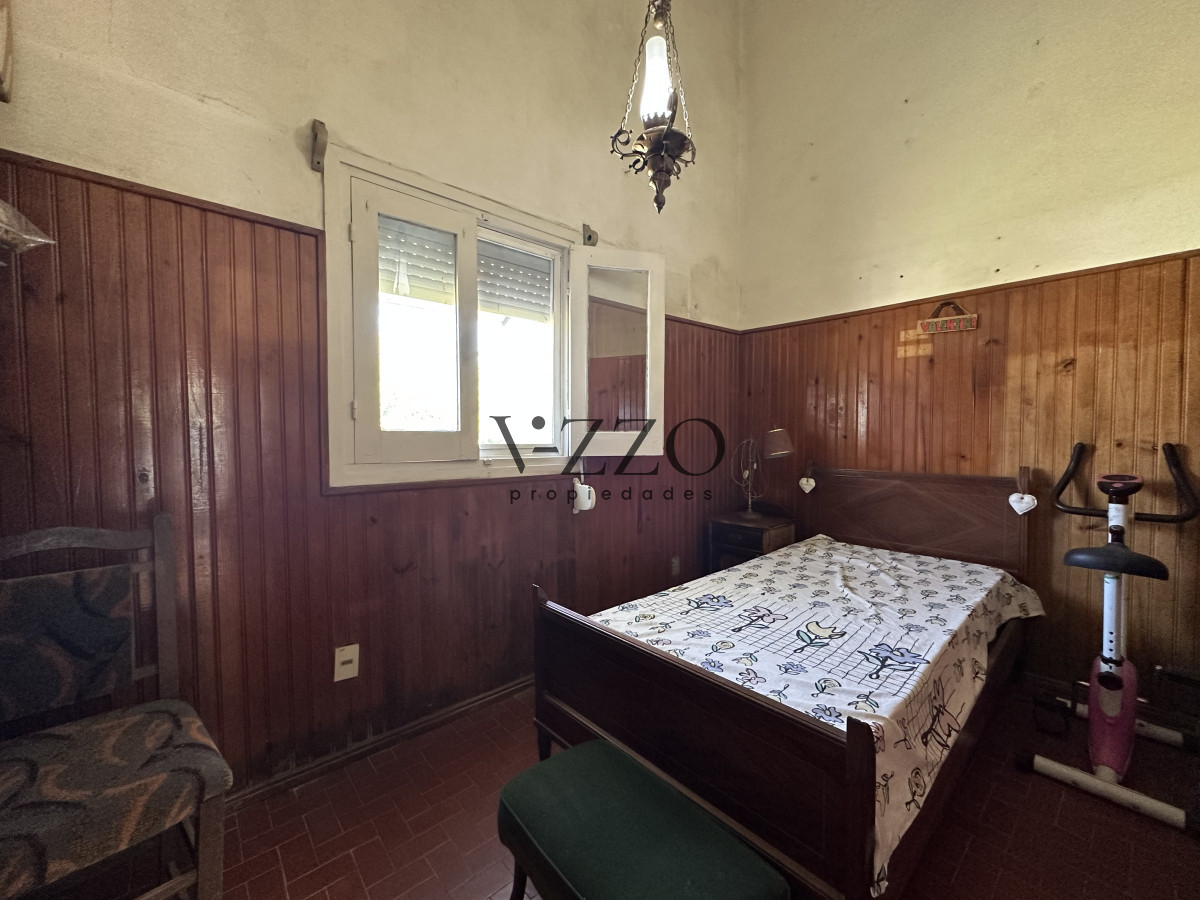 Casa ID.1354/Venta-casa-5-dormitorios-en-La-Coronilla- - Venta casa 5 dormitorios en La Coronilla 