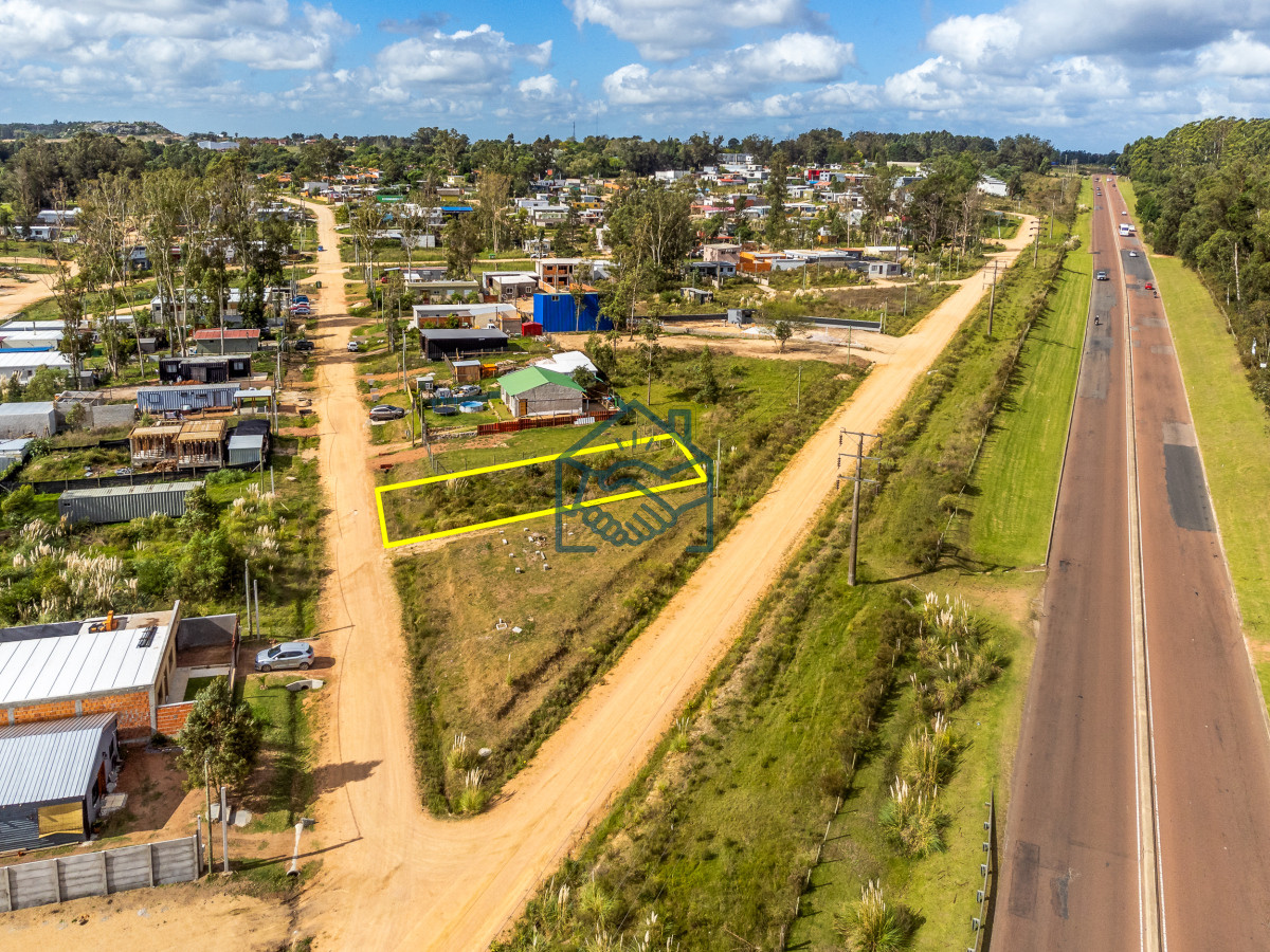 Terreno ID.1439/La-querencia-305m2,-cercado,-limpio - La querencia 305m2, cercado, limpio