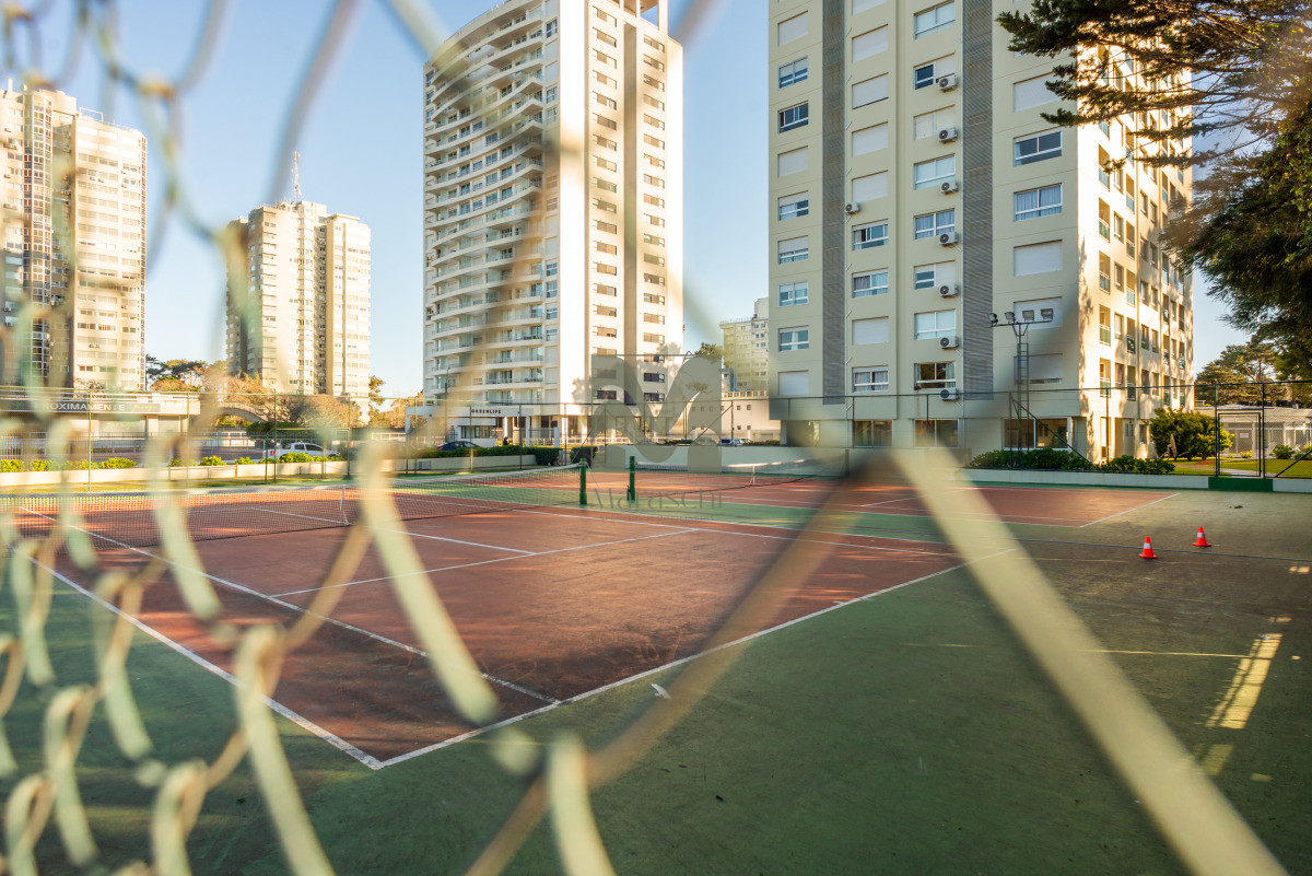 Apartamento ID.953 - 2 dormitorios 2 baños 2 terrazas Roosevelt