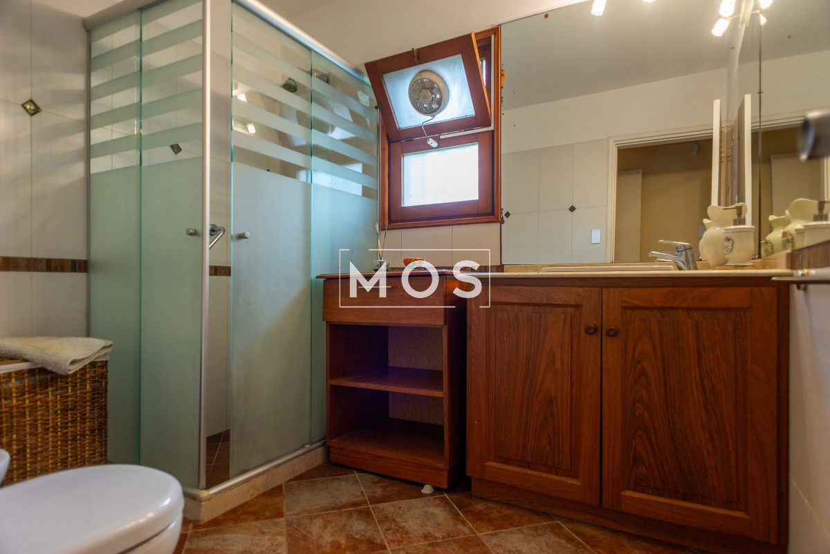 Casa ID.2764 - 3 dormitorios con piscina, Cantegril, Punta del Este