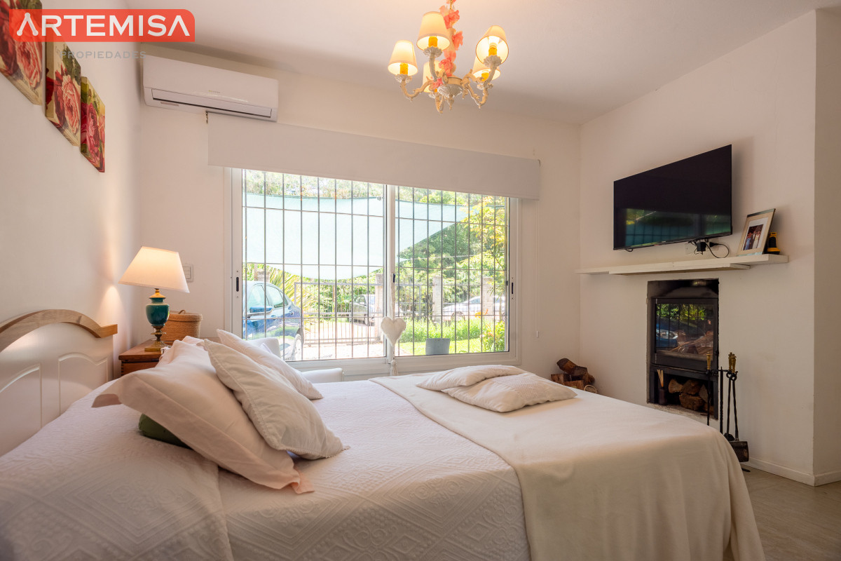 Casa ID.462 - Casa 4 dormitorios con piscina, Rincon del Indio
