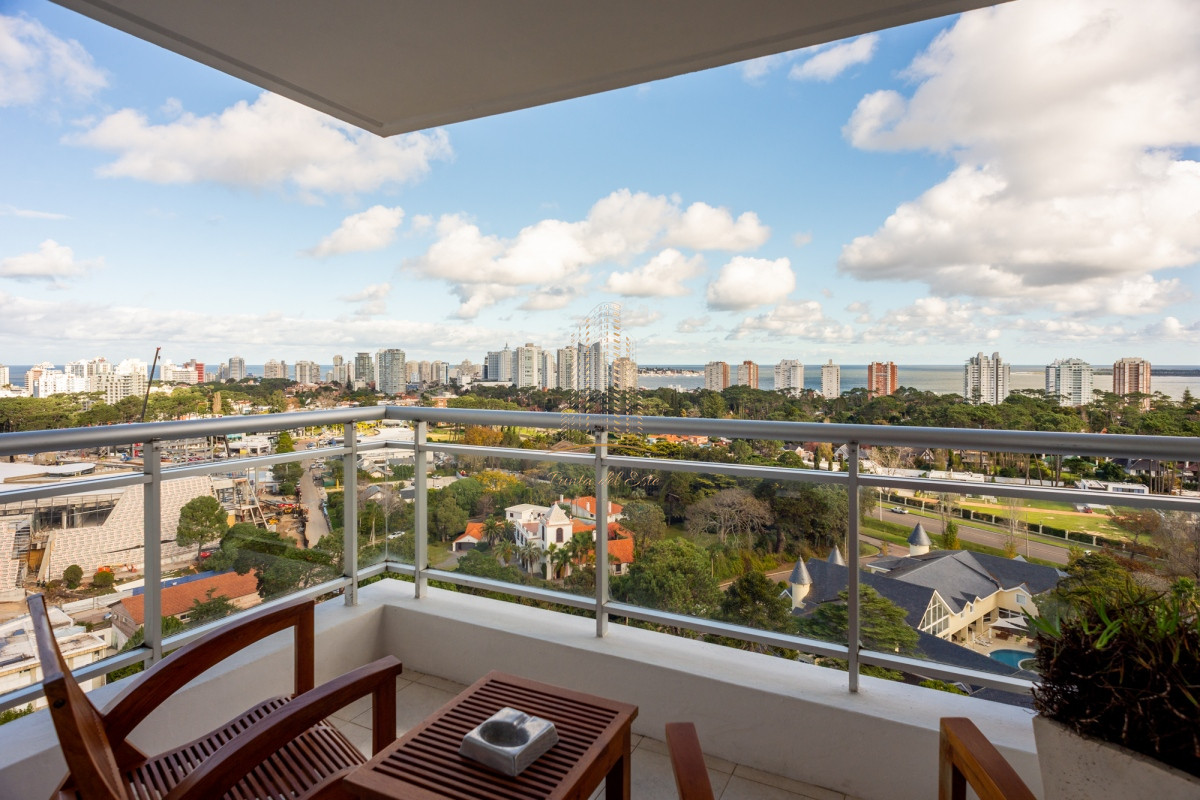 Apartamento ID.436 - VENTA APARTAMENTO 3 DORMITORIOS ROOSEVELT PUNTA DEL ESTE