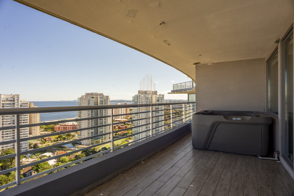 Apartamento ID.427 - Pent-house , Apartamento en venta en Punta del Este