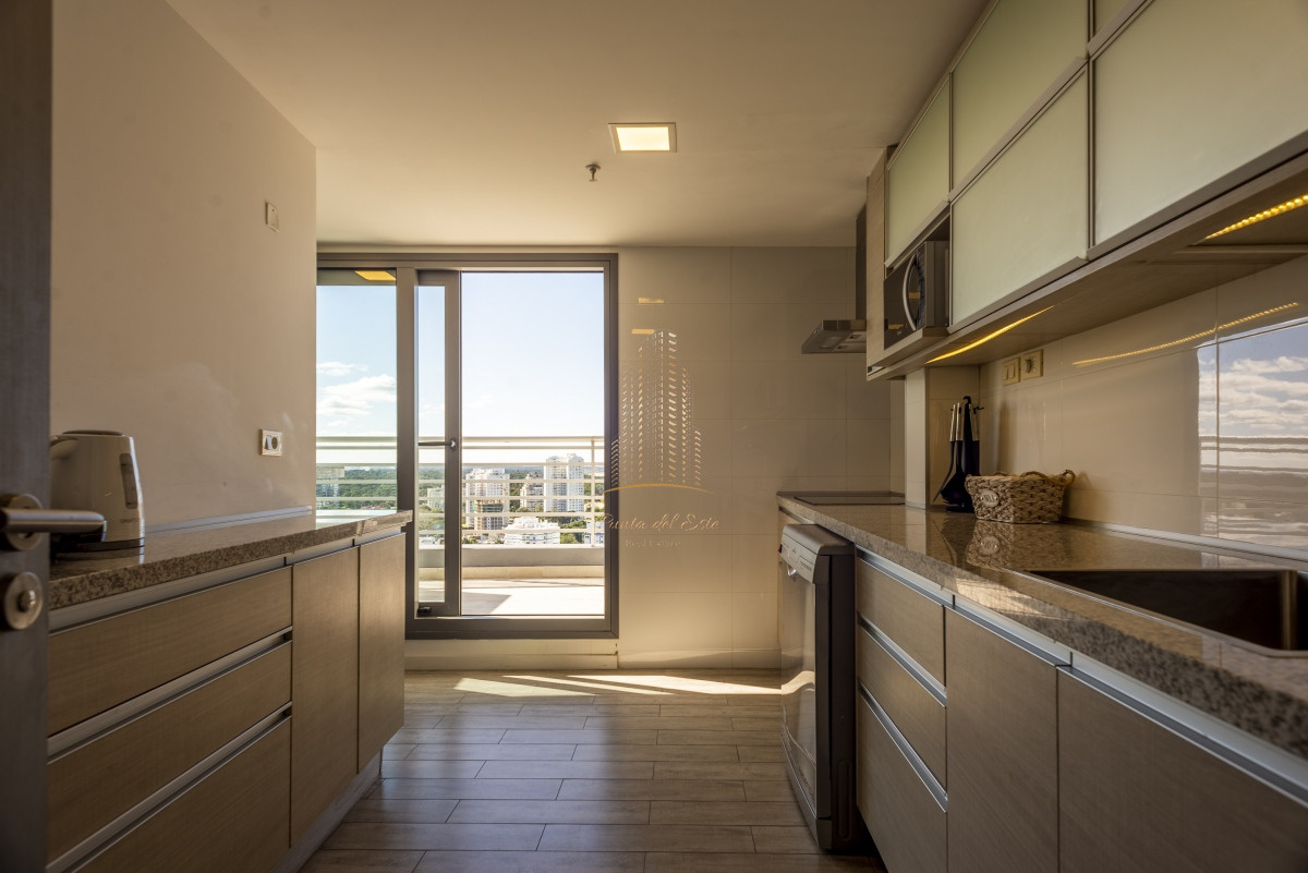 Apartamento ID.427 - Pent-house , Apartamento en venta en Punta del Este