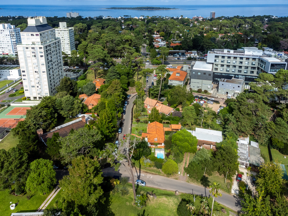 Casa ID.777 - Casa en venta en Punta del Este