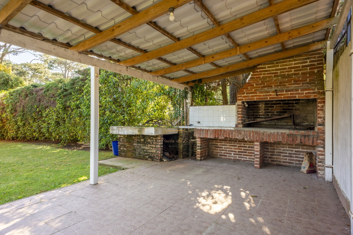 Casa ID.1016 - Venta casa 3 dormitorios y dependencia San Rafael Punta del Este