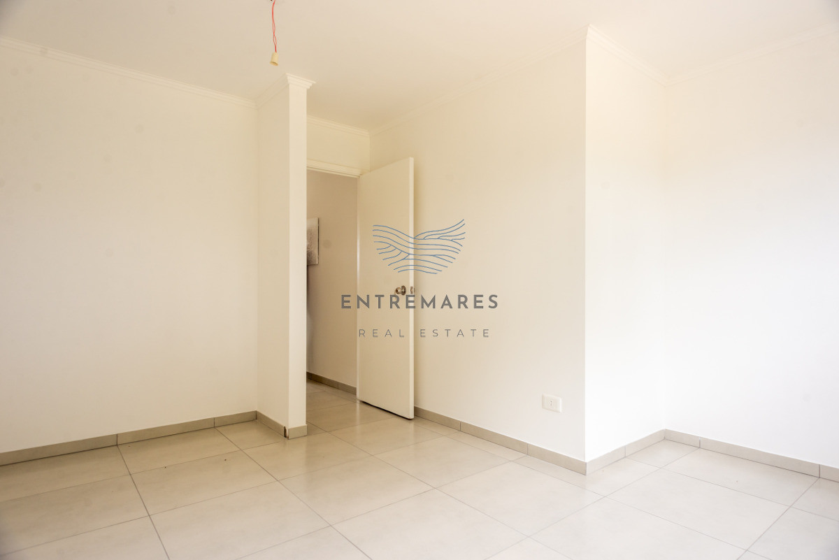 Casa ID.274 - Altos de la laguna, 2 dormitorios con garage