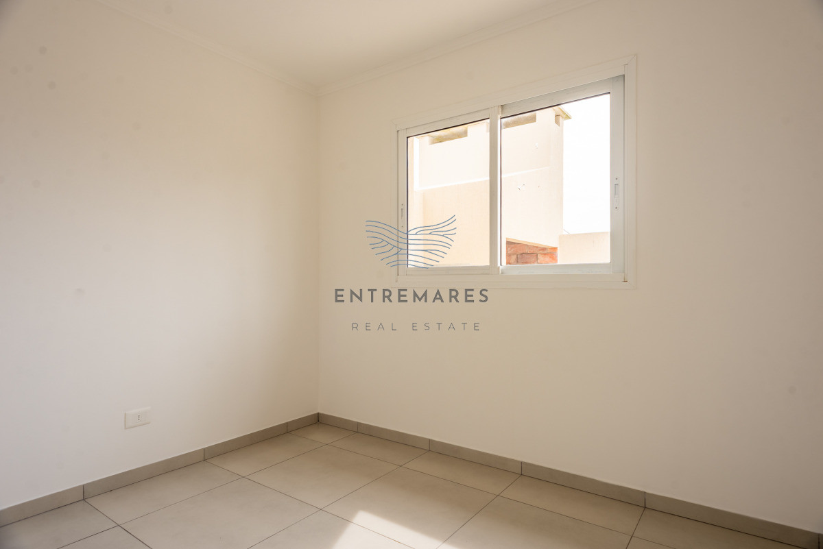 Casa ID.274 - Altos de la laguna, 2 dormitorios con garage