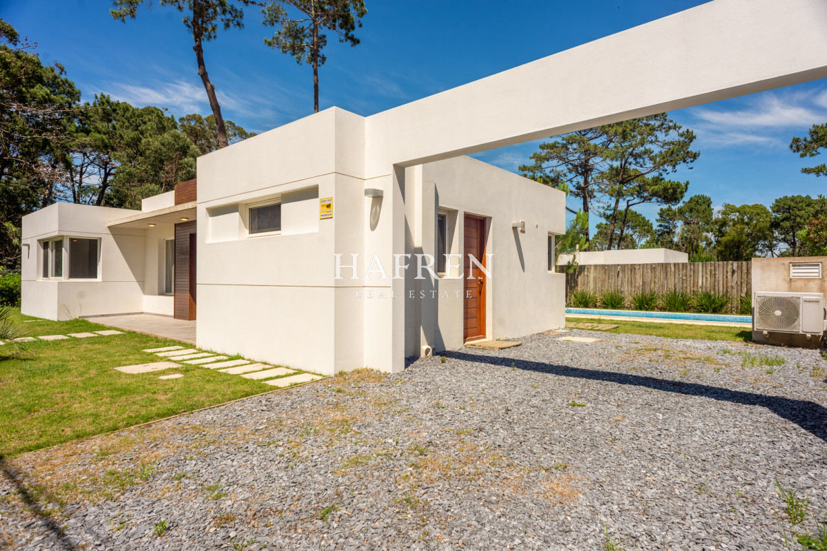 Casa ID.52 - CASA CON PISCINA EN LA BARRA 3 DORMITORIOS