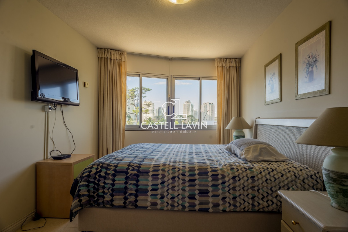 Apartamento ID.860 - Venta Apartamento 3 Dormitorios Roosevelt  Punta del Este