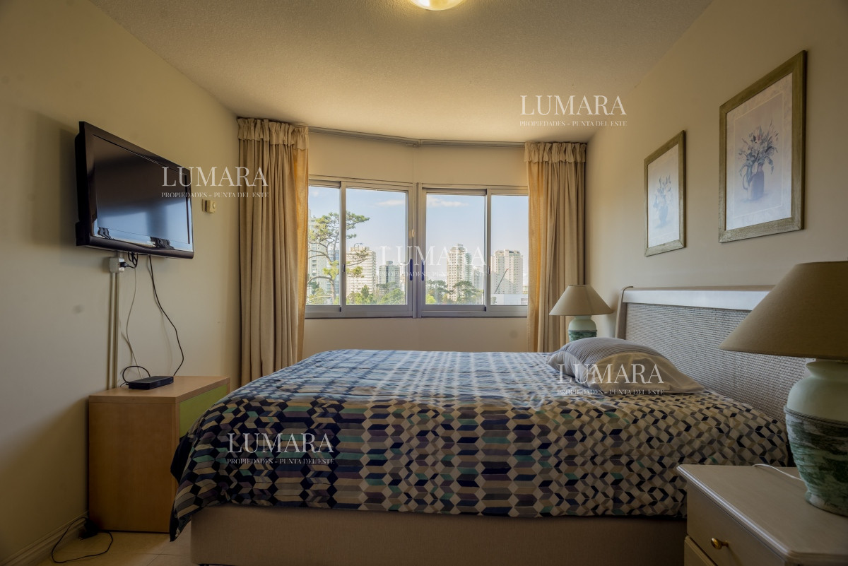 Apartamento ID.2189 - 3 dormitorios, Roosevelt , Punta del Este