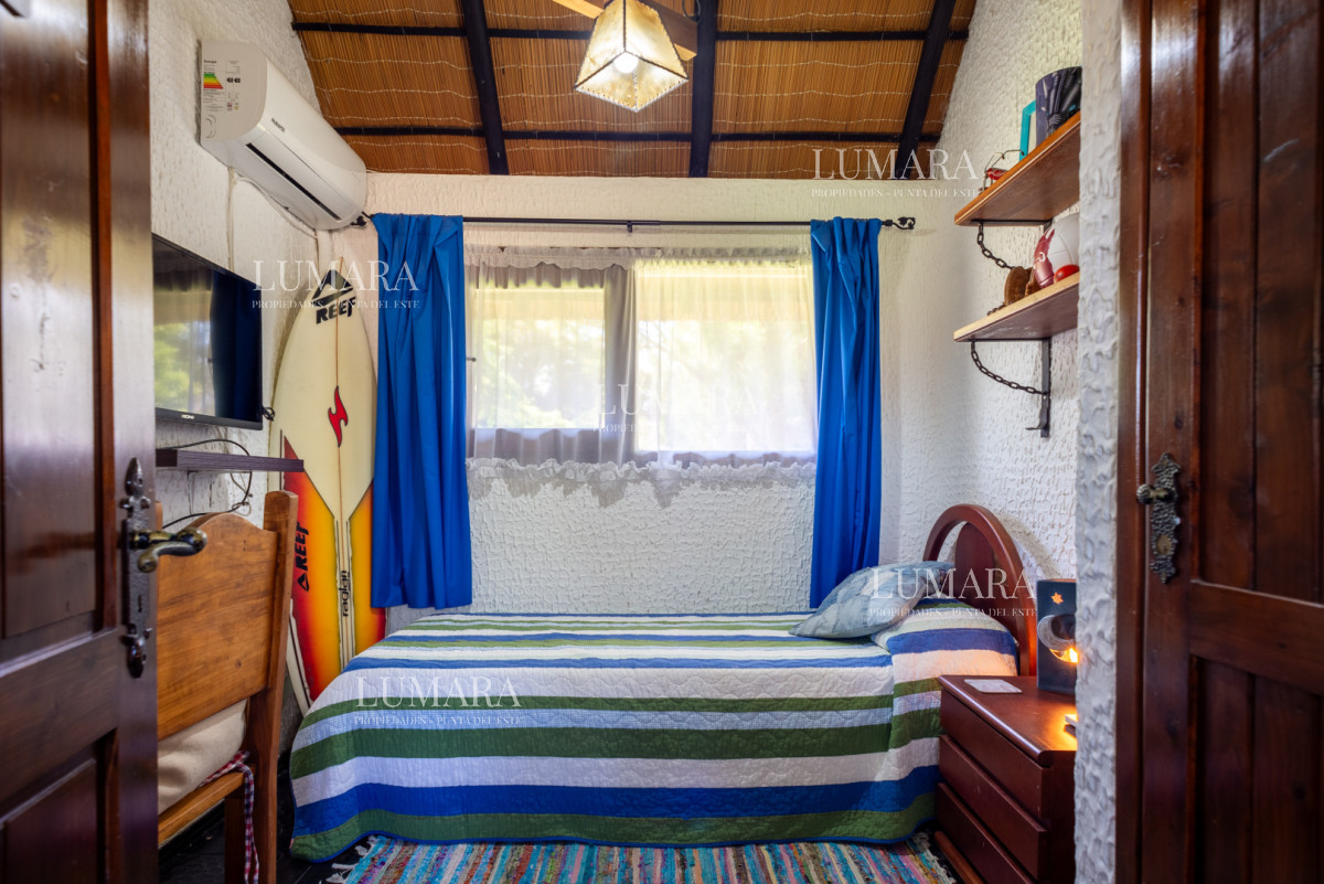 Casa ID.3997 - Alquiler 5 dormitorios piscina climatizada Punta del Este