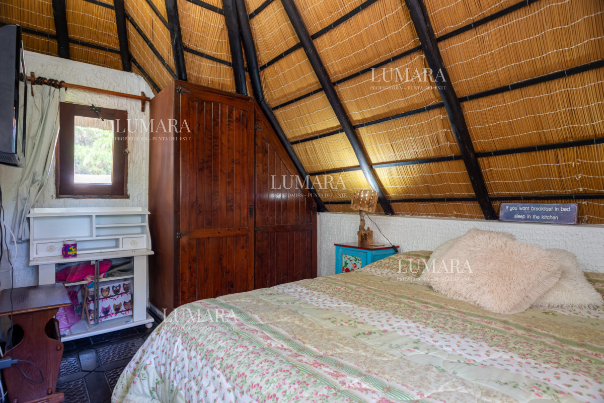 Casa ID.3997 - Alquiler 5 dormitorios piscina climatizada Punta del Este