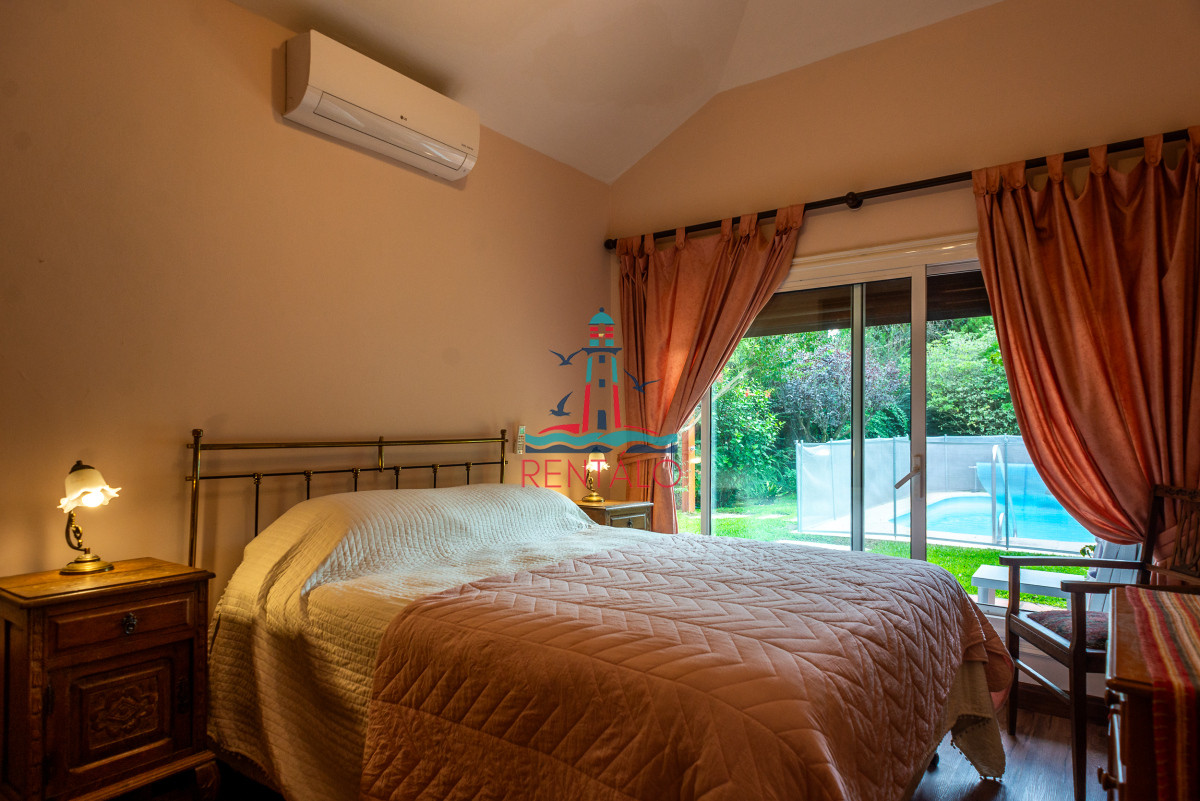 Casa ID.121 - Venta Casa en Punta del este 3 dormitorios Cantegril