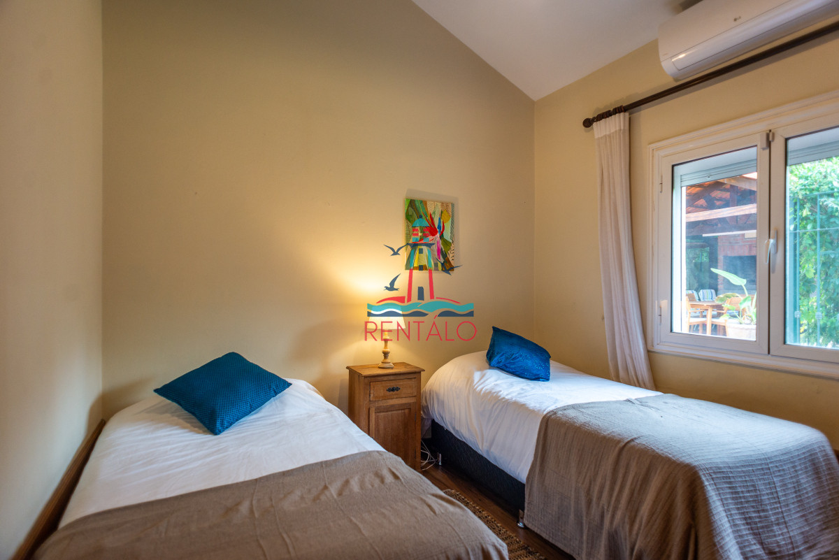 Casa ID.121 - Venta Casa en Punta del este 3 dormitorios Cantegril