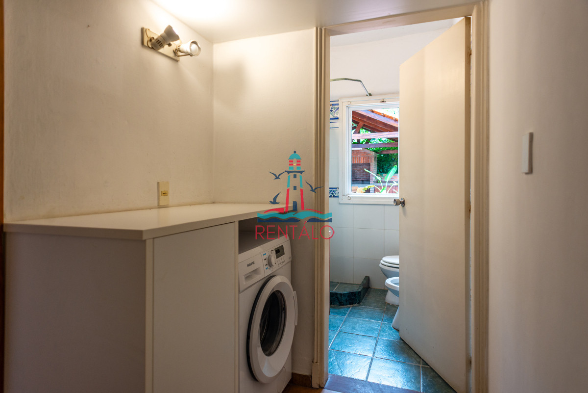 Casa ID.121 - Venta Casa en Punta del este 3 dormitorios Cantegril