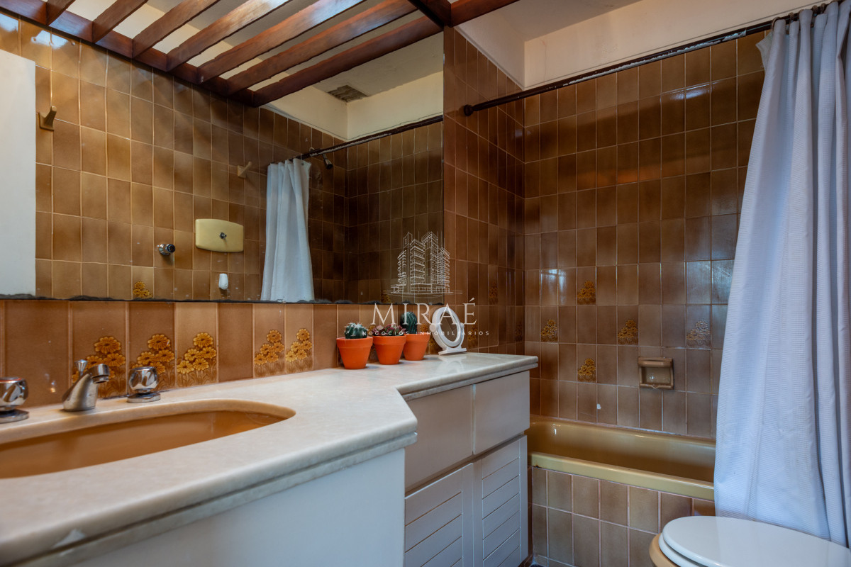 Apartamento ID.158 - 3 dormitorios playa mansa cerca del mar